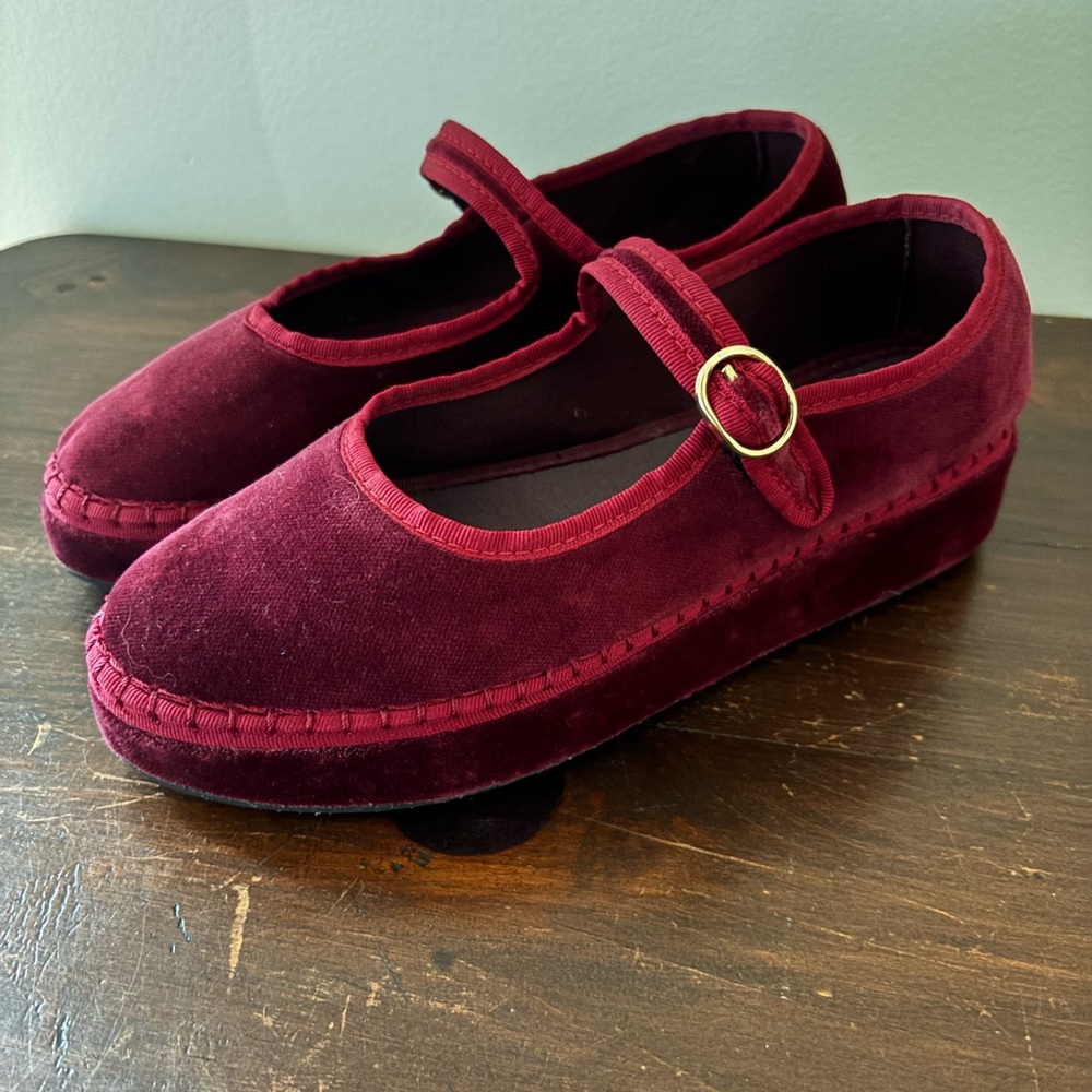 Flabelus Double Lucrecia Mary Janes in Burgundy Velvet - Size 39